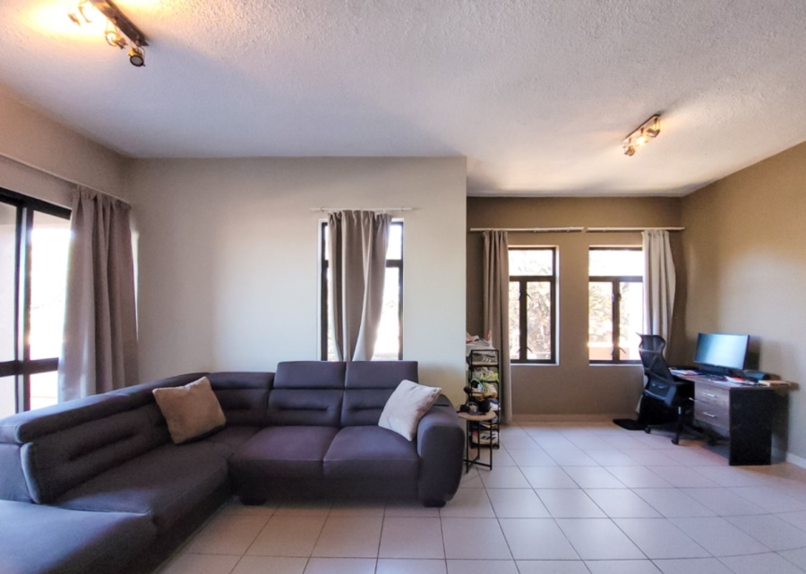 1 Bedroom Property for Sale in Die Bult North West